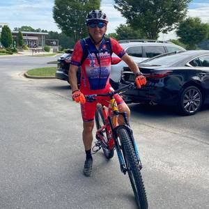 Meet your Posher, Luis